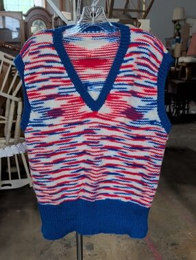 70s Handmade V-Neck Knit Sweater Vest in Red, White & Blue